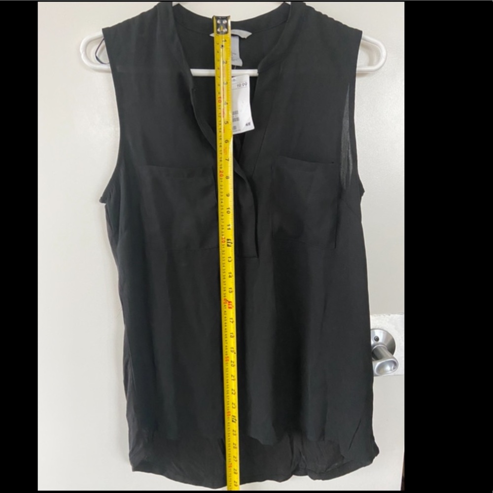 BNWT H&m black tank size M